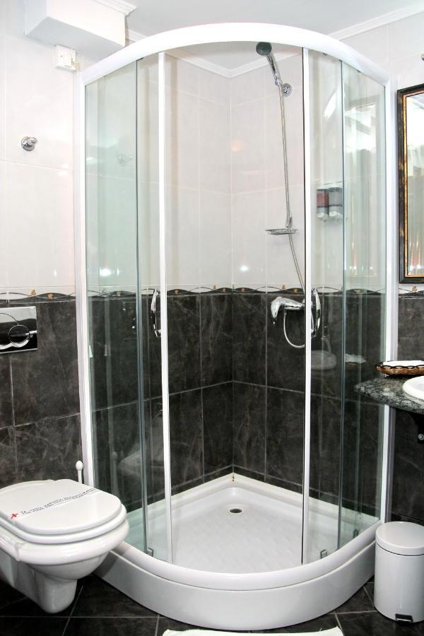 Hotel Villa Majur Subotica Esterno foto